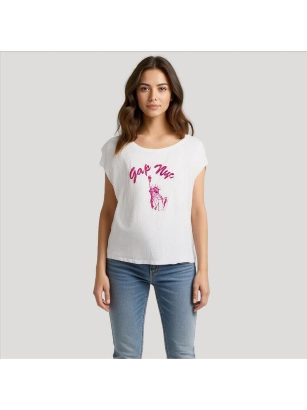 GAP Maternity T-shirt